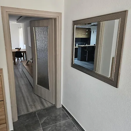 Royal Ambience Apartman *