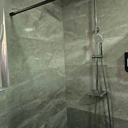 アパート Royal Ambience サラエヴォ